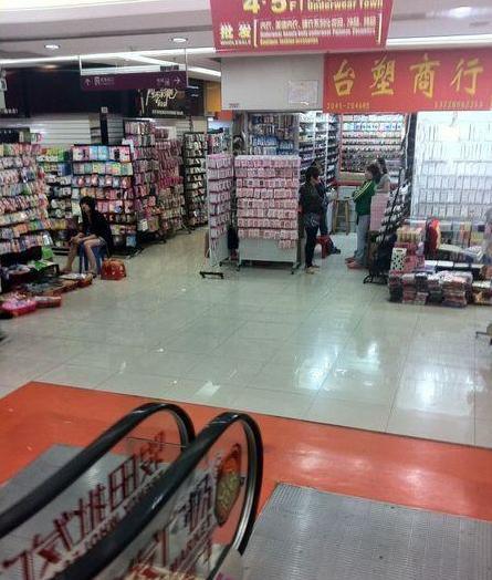 北京路批发铺,饰品一条街,地铁直通负一层,现成