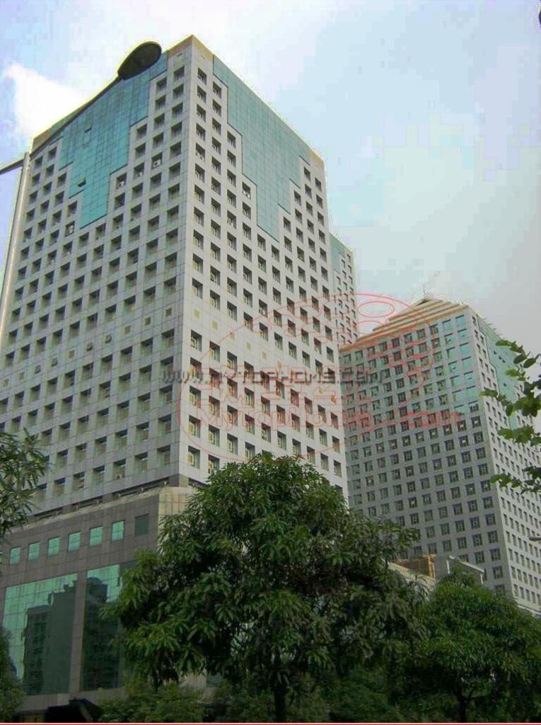 体育中心商圈 财富广场写字楼出租 全新装修带家私