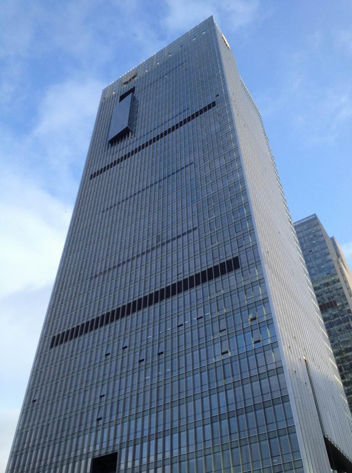 写字楼出售 广州 1437037852532239218.jpg