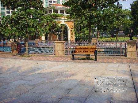 新月明珠 地铁站100米 低于市价20万抢购 格局