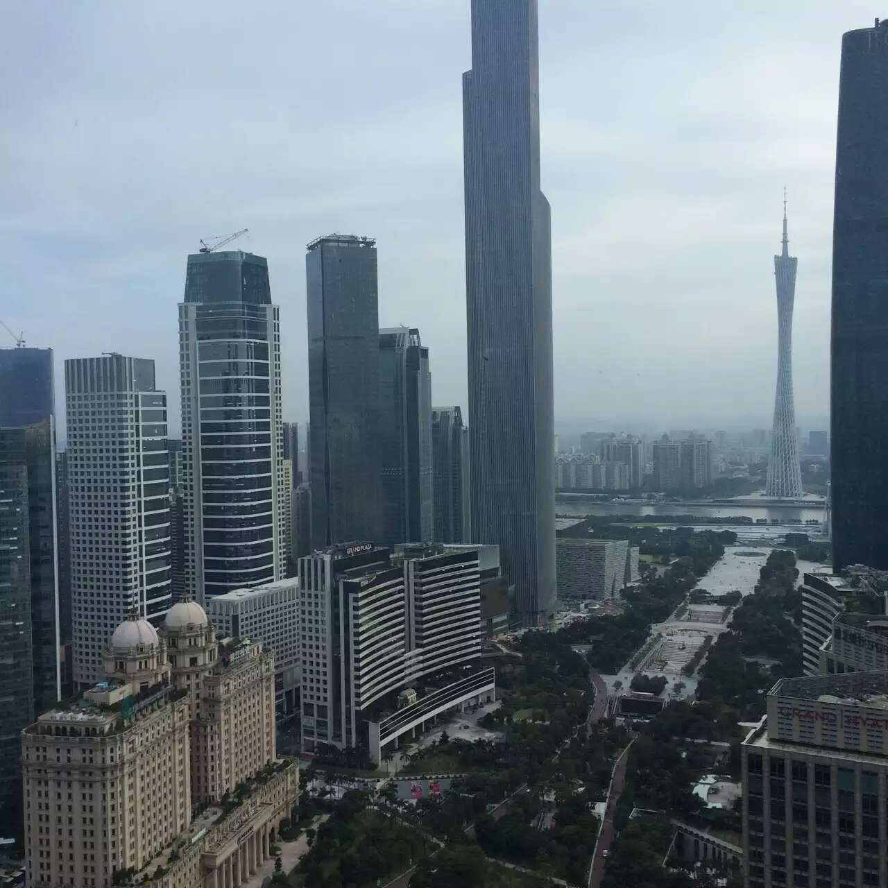 广州珠江新城东塔写字楼租赁房源图片