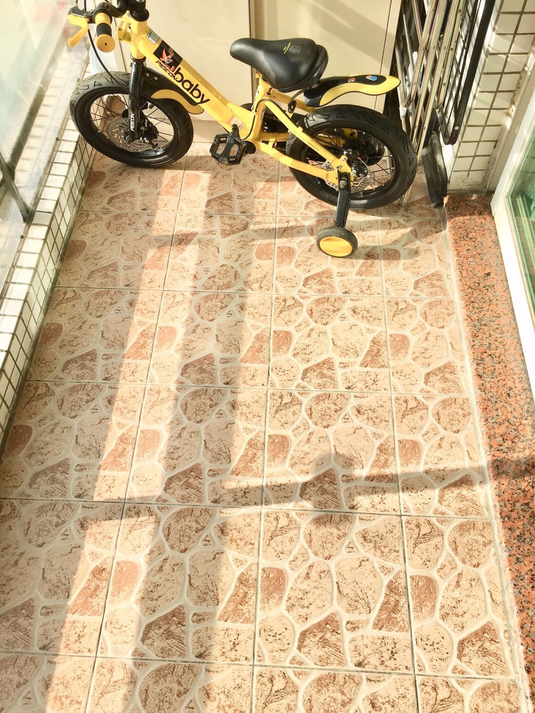 广州广州白天鹅花园二手房房源图片