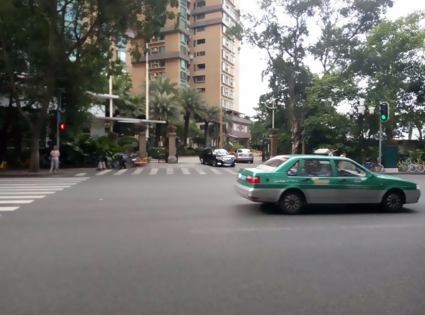 广州海珠半岛花园二手房房源图片