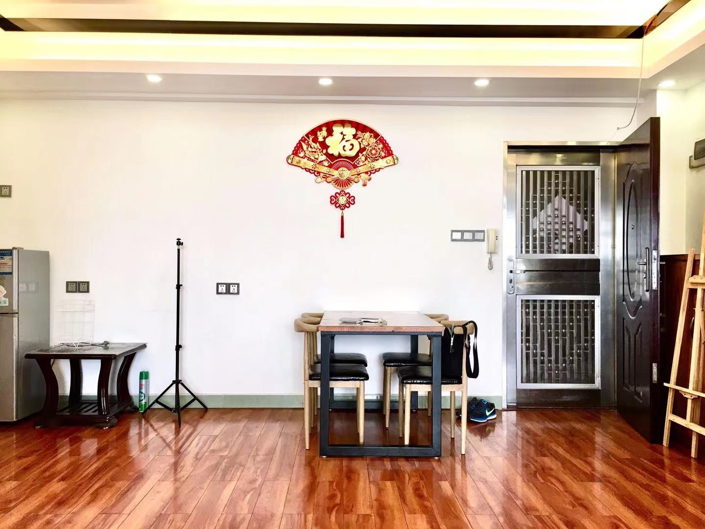 广州白天鹅公安宿舍二手房房源图片