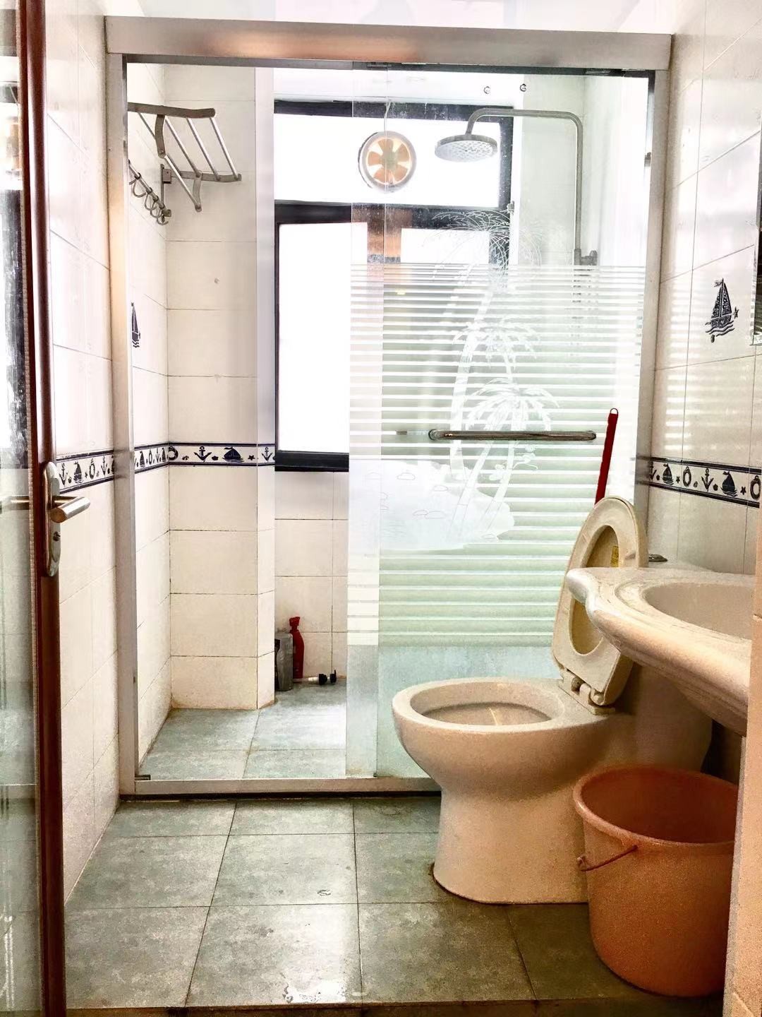 广州白天鹅公安宿舍二手房房源图片