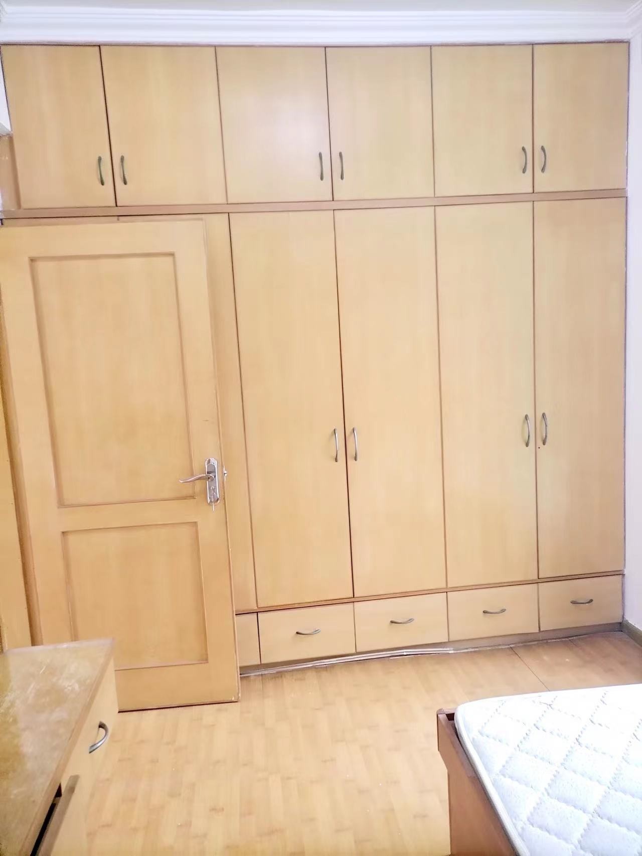 广州广州白天鹅花园二手房房源图片