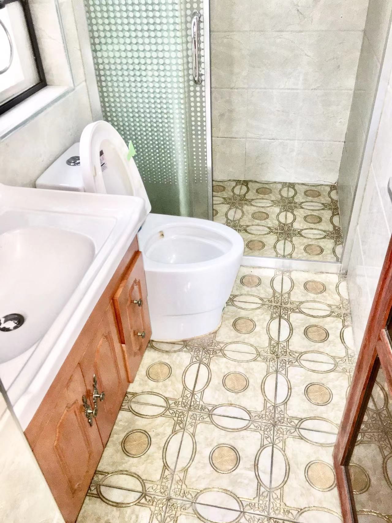 广州广州白天鹅花园二手房房源图片