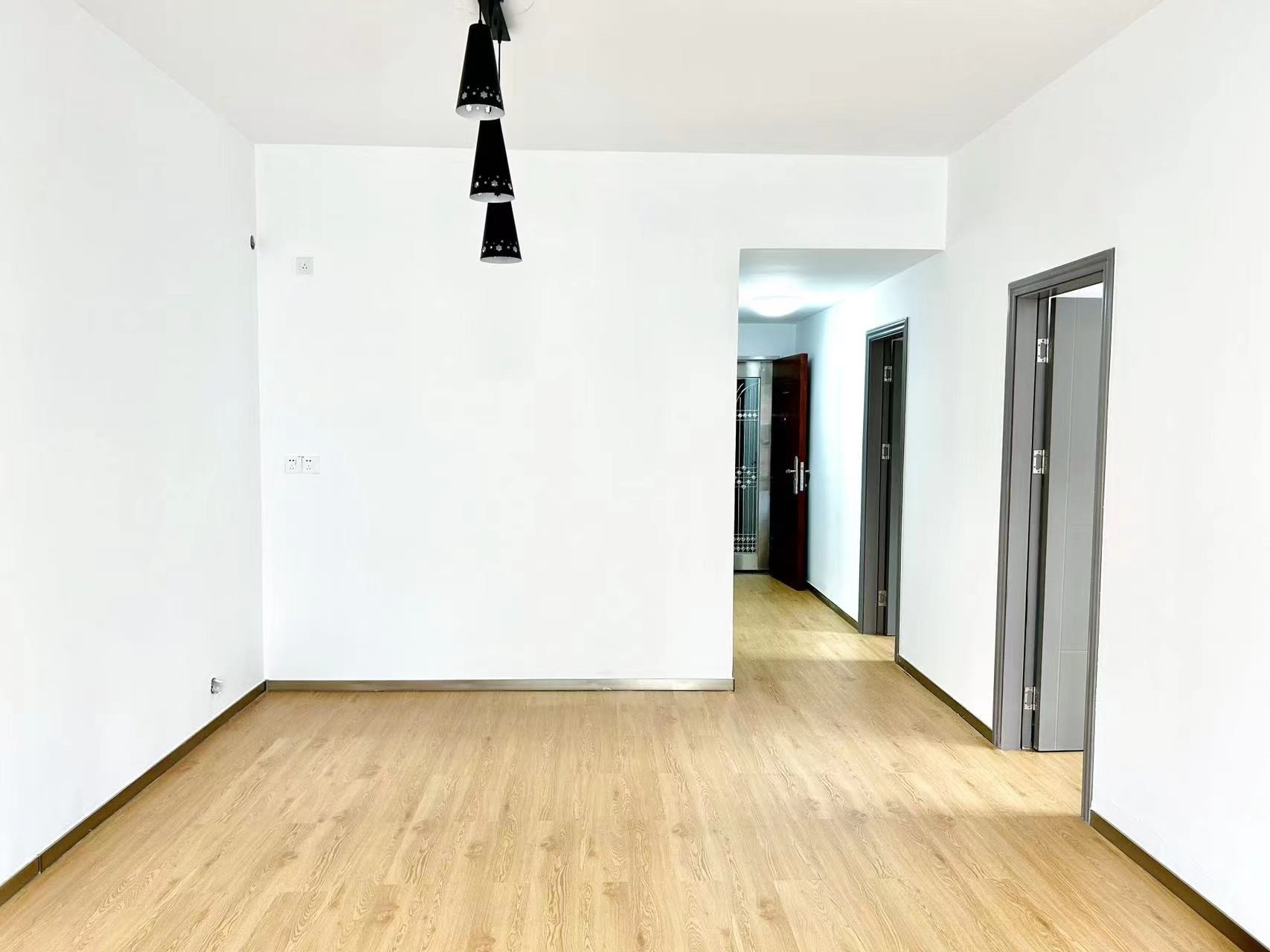 广州广州白天鹅花园二手房房源图片