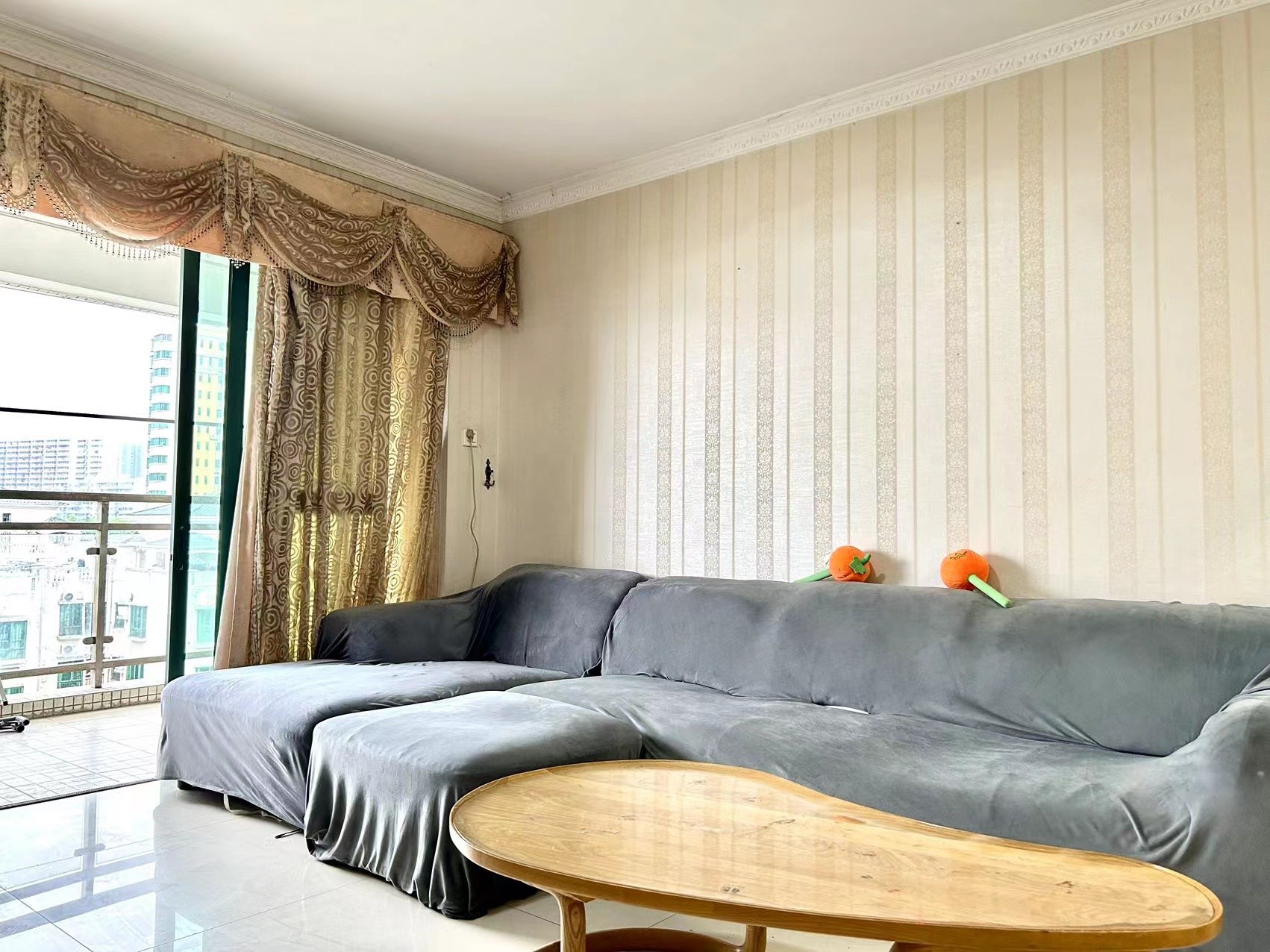 广州广州白天鹅花园二手房房源图片