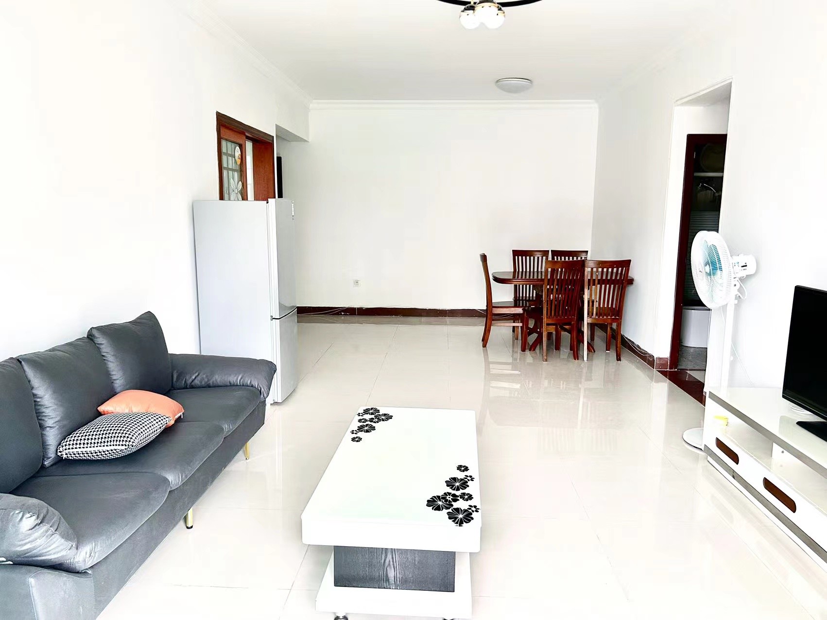 广州广州白天鹅花园二手房房源图片