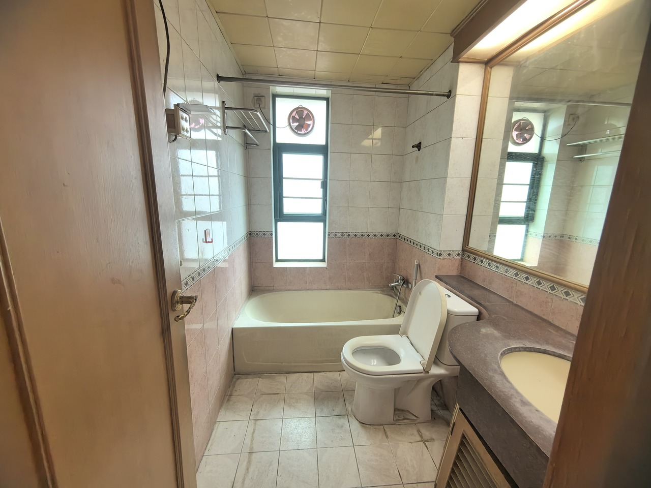 广州锦城花园二手房房源图片