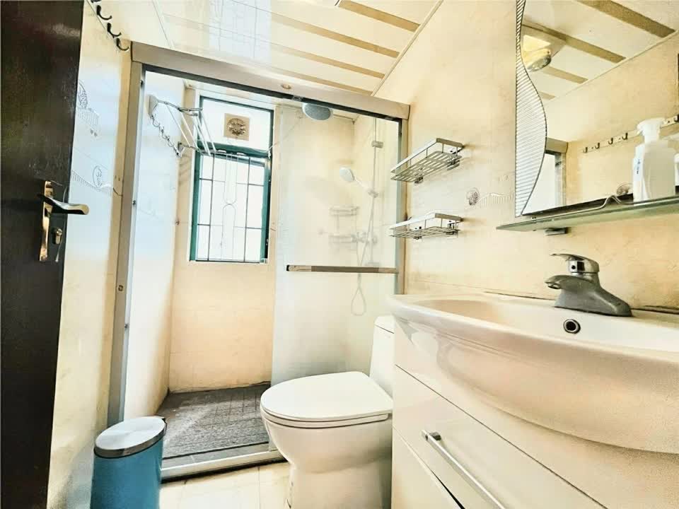 广州金碧翡翠华庭二手房房源图片