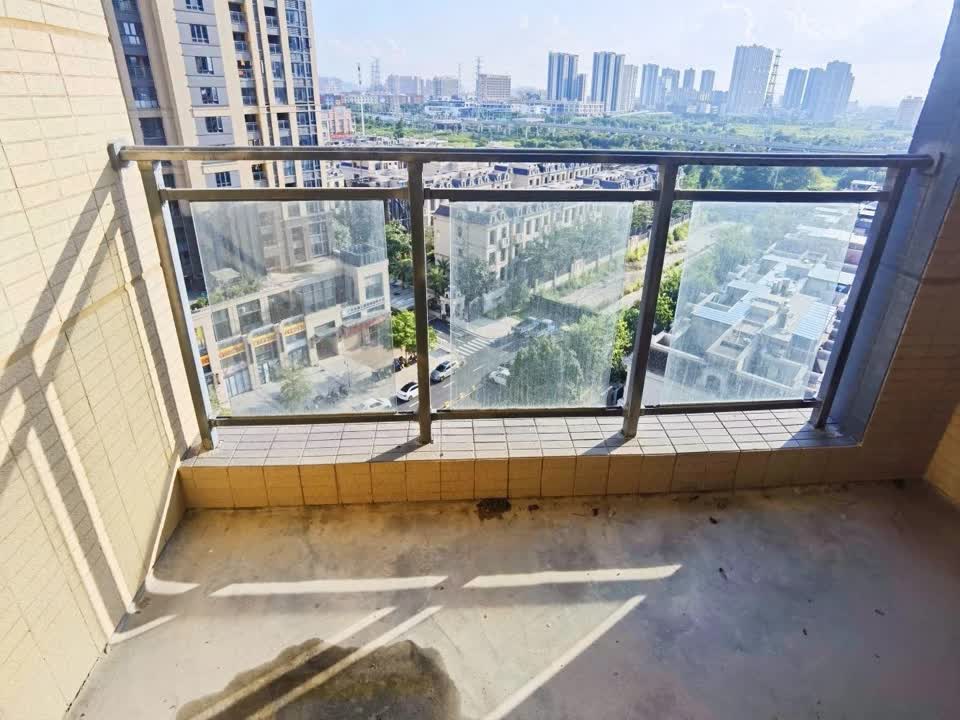 广州金茂绿岛湖二手房房源图片