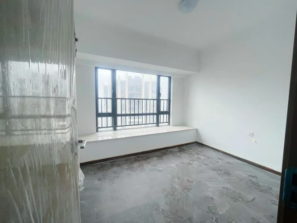 广州中国铁建领秀公馆二手房房源图片