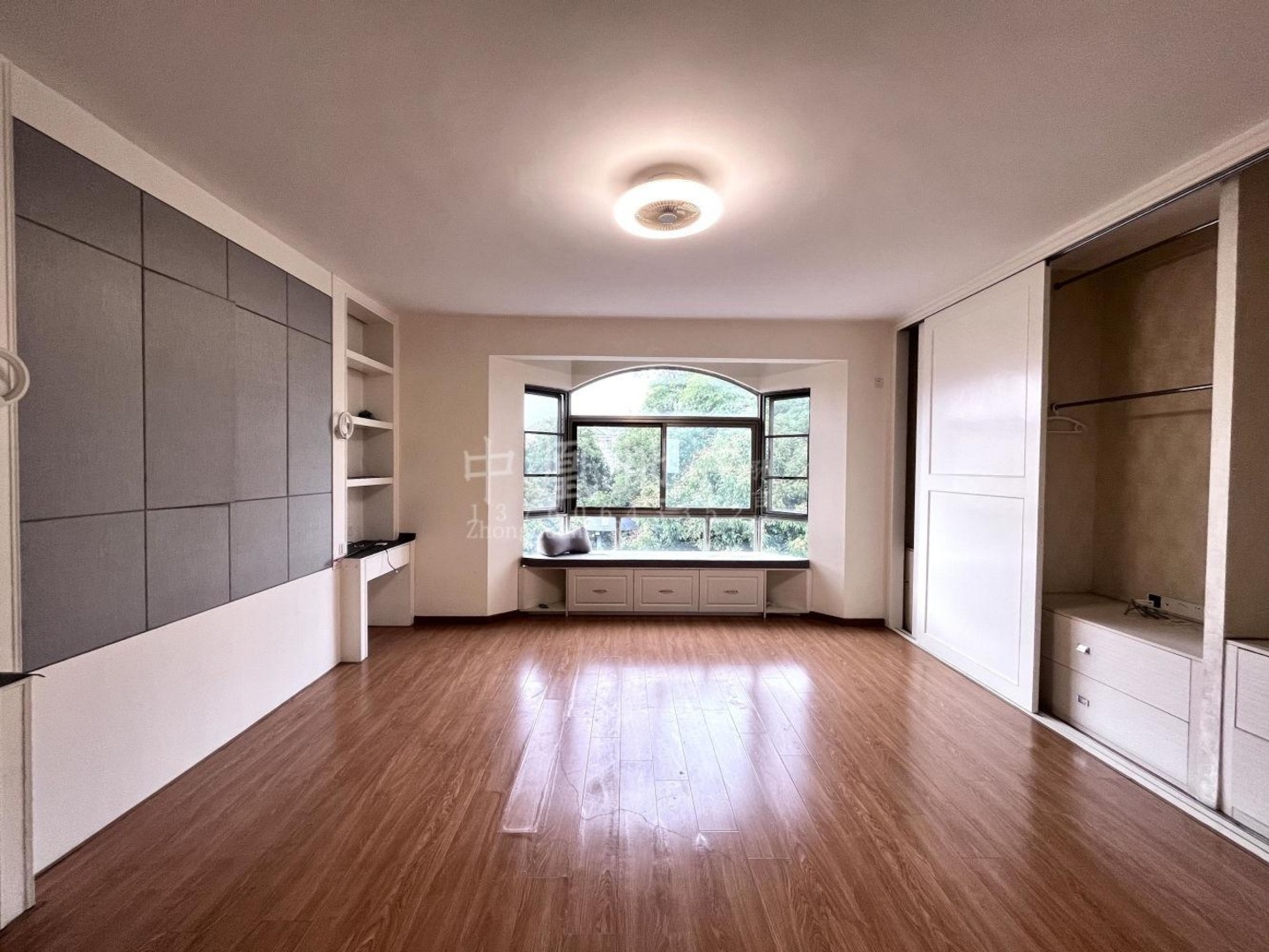 广州碧桂园凤凰城凤曦苑二手房房源图片