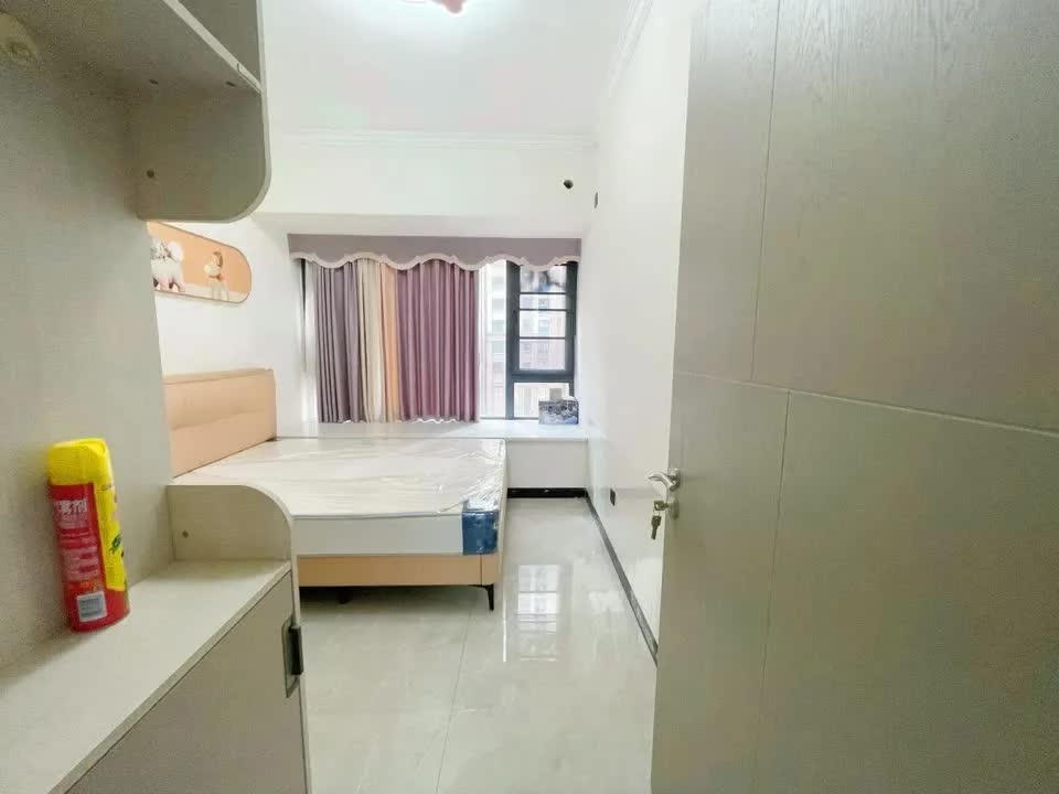 广州佛山藏珑华府二手房房源图片