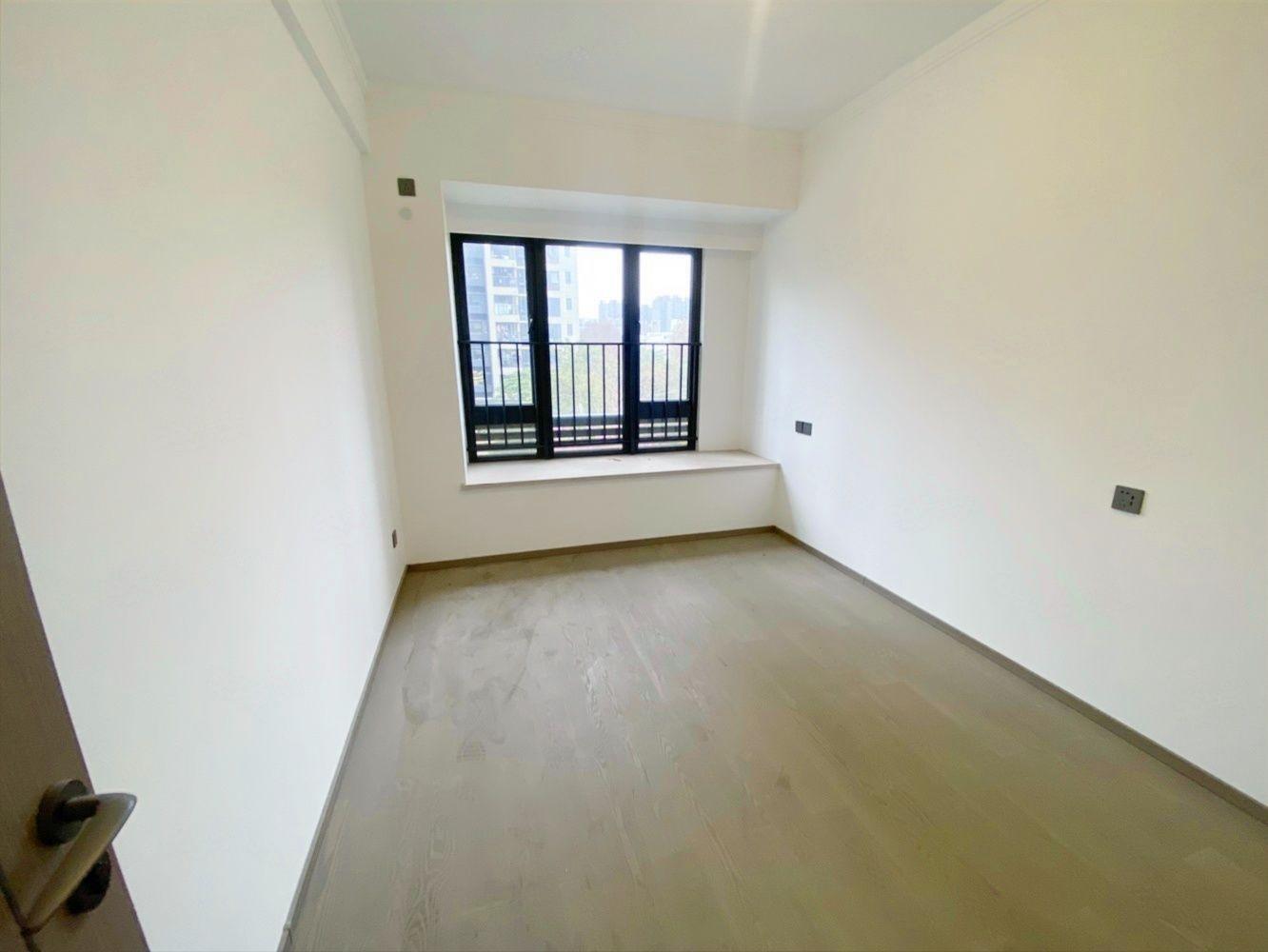 广州龙湖江与城二手房房源图片