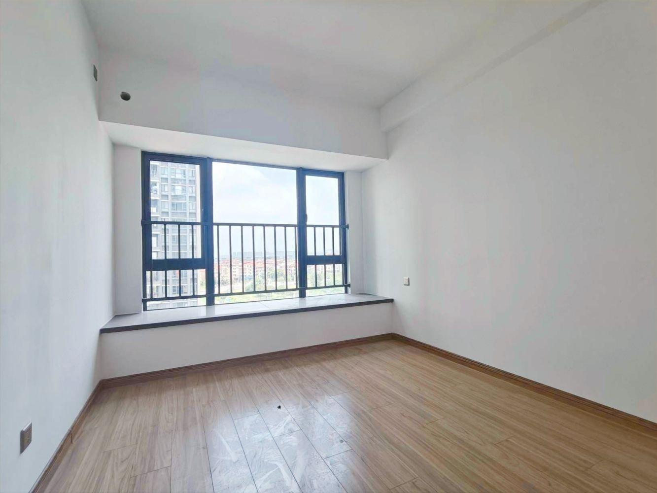 广州中建映湖万黛二手房房源图片