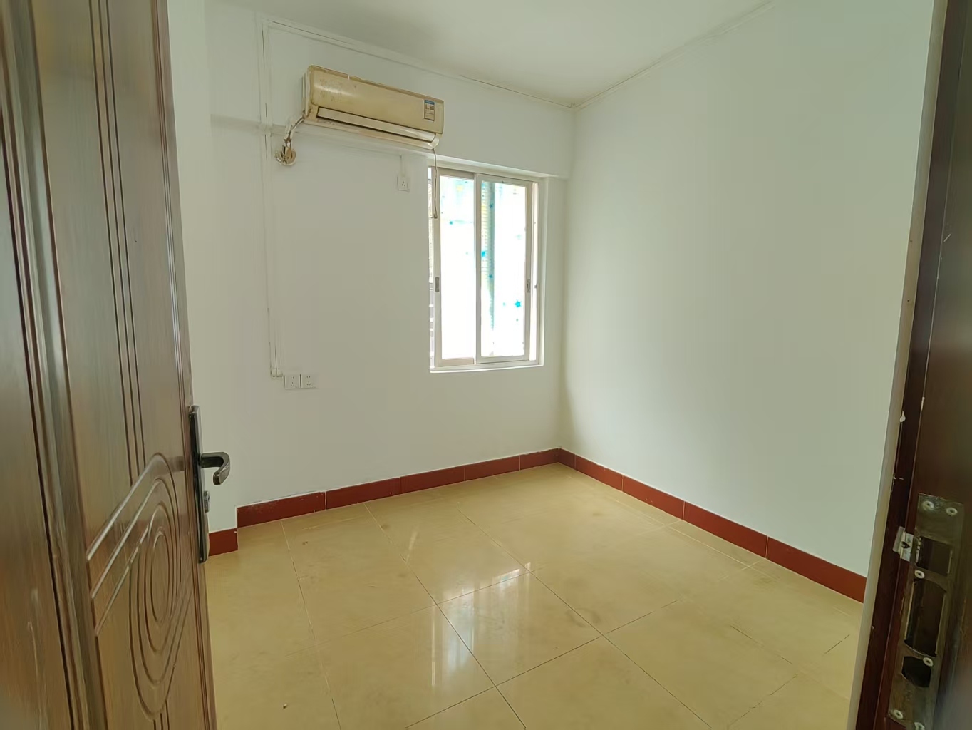 广州积德花苑二手房房源图片