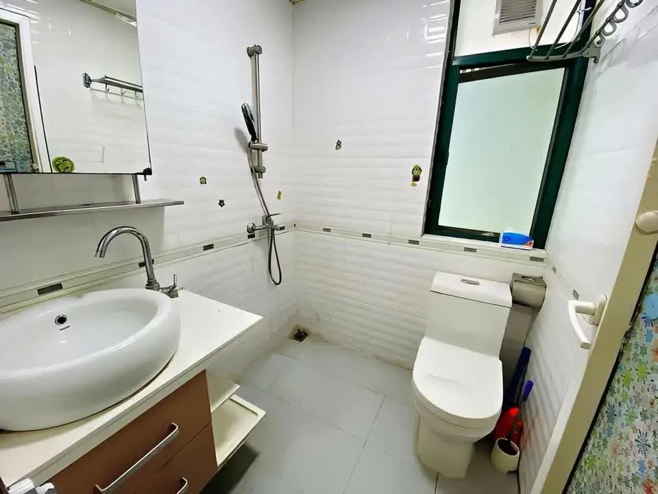 广州金碧翡翠华庭二手房房源图片