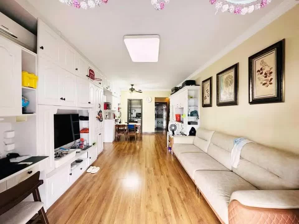 广州金碧翡翠华庭二手房房源图片