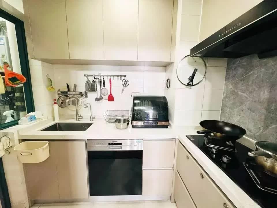 广州金碧翡翠华庭二手房房源图片