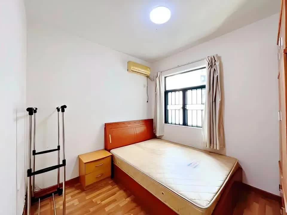 广州金碧翡翠华庭二手房房源图片