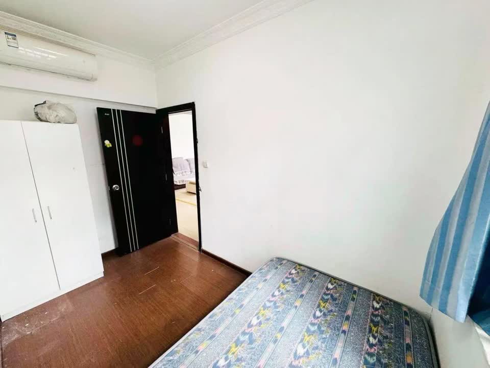 广州金碧翡翠华庭二手房房源图片