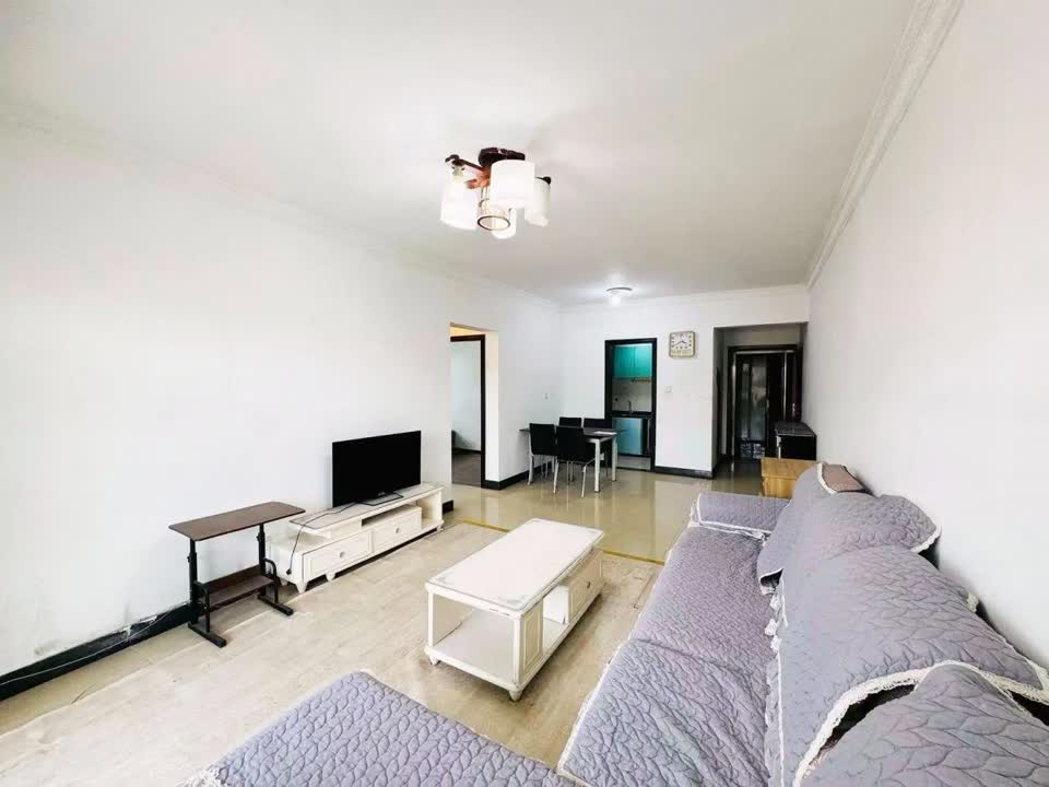 广州金碧翡翠华庭二手房房源图片