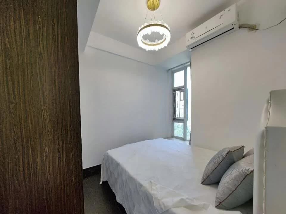 广州伊顿18二手房房源图片