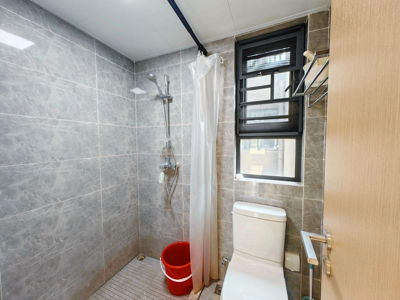 广州卓越万科朗润园二手房房源图片