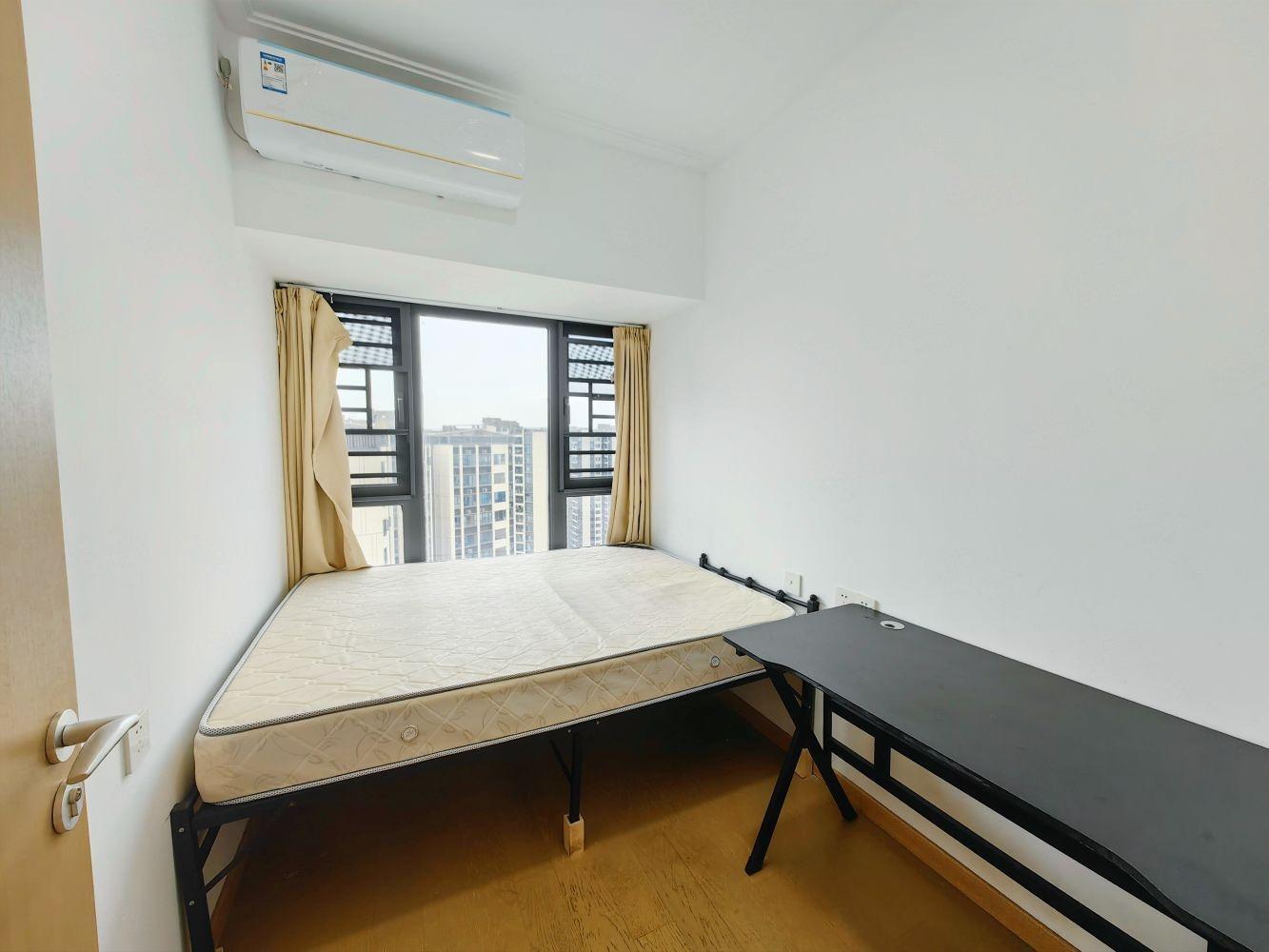 广州卓越万科朗润园二手房房源图片