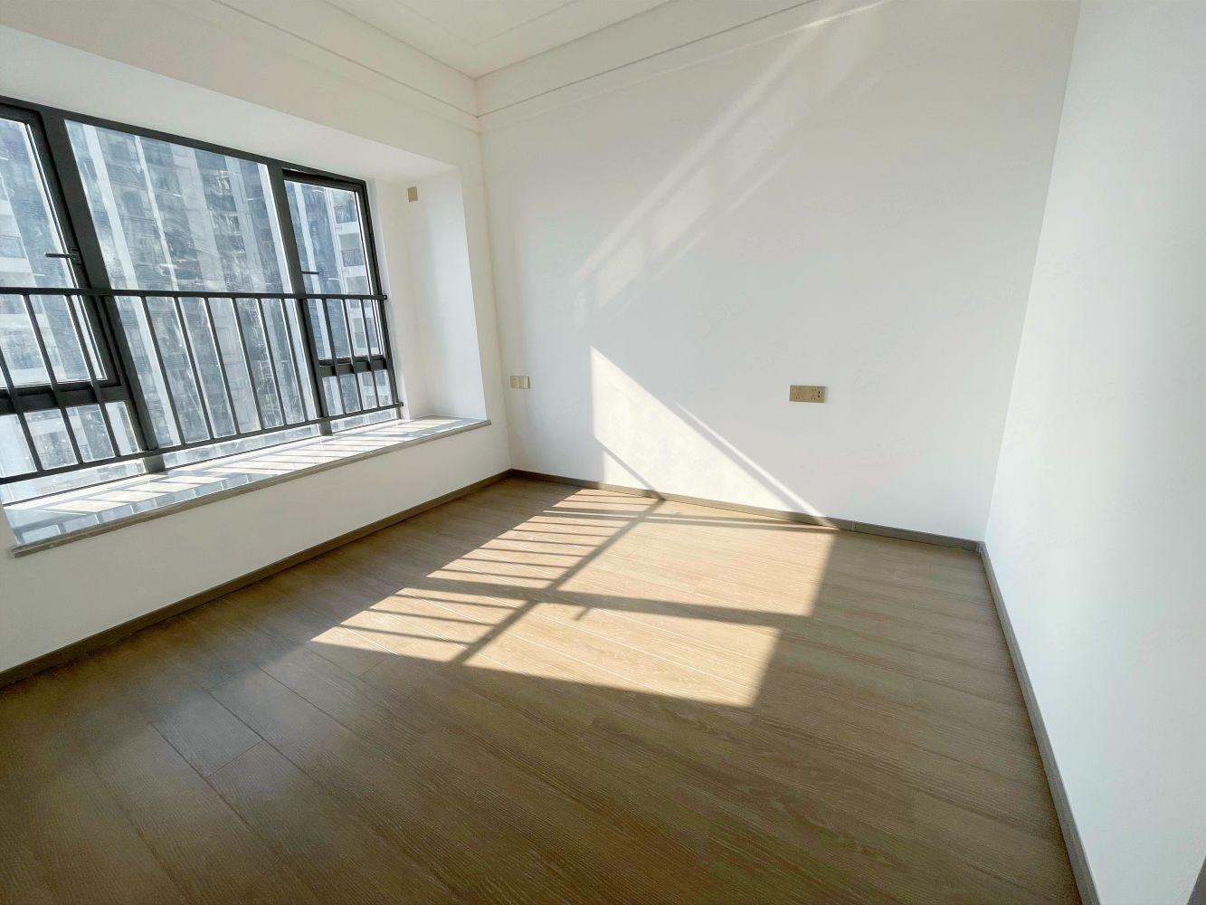 广州港龙·滨江公园二手房房源图片