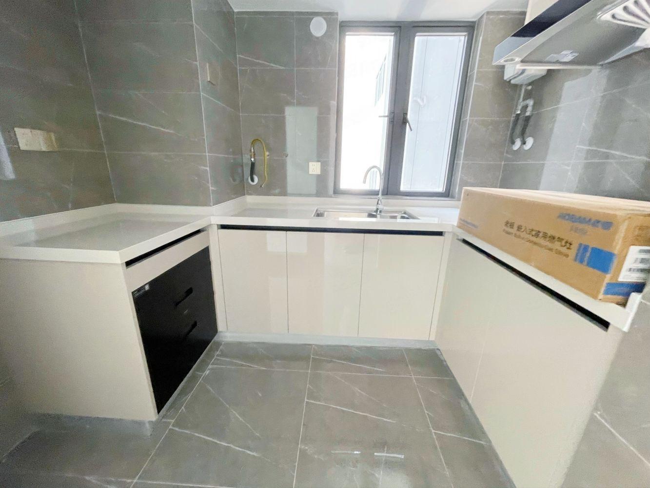 广州港龙·滨江公园二手房房源图片