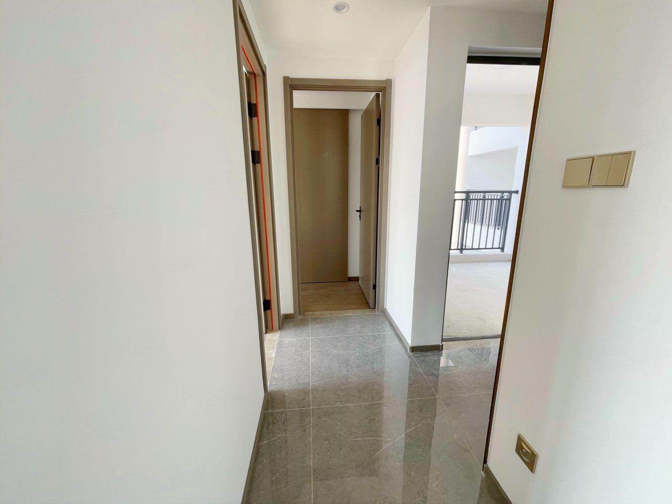 广州港龙·滨江公园二手房房源图片