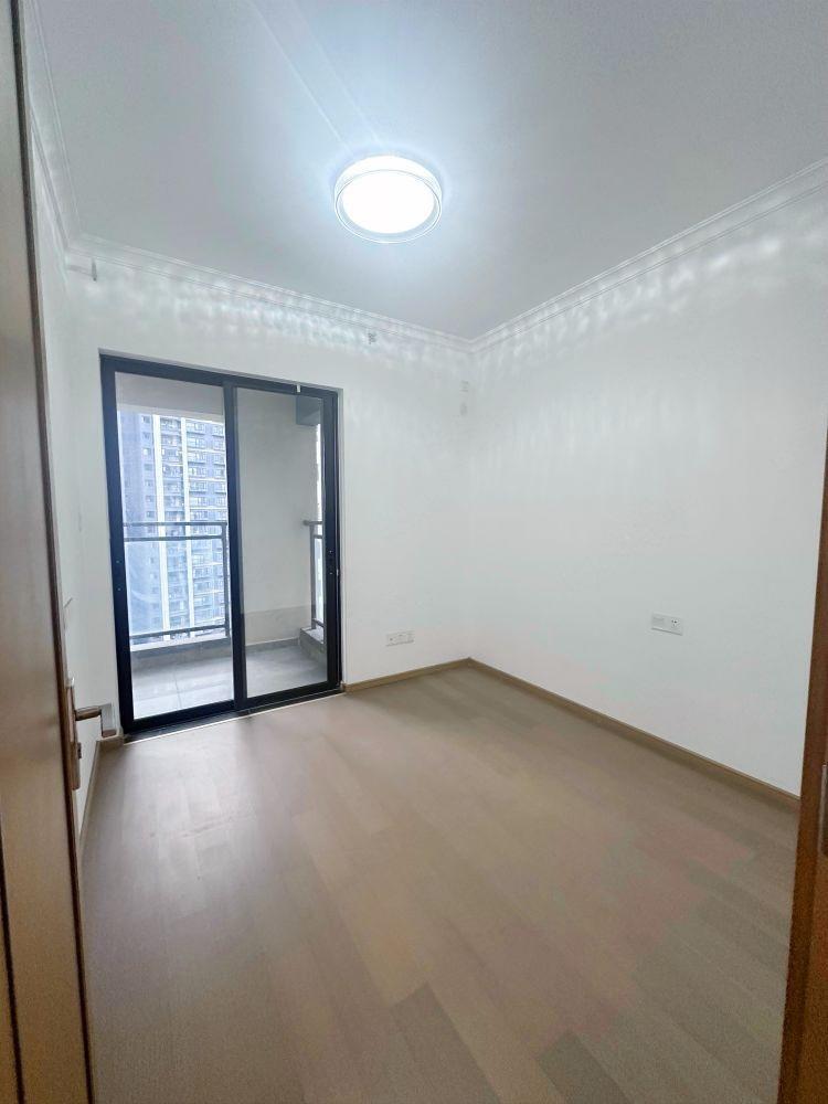 广州金科龙悦江山二手房房源图片