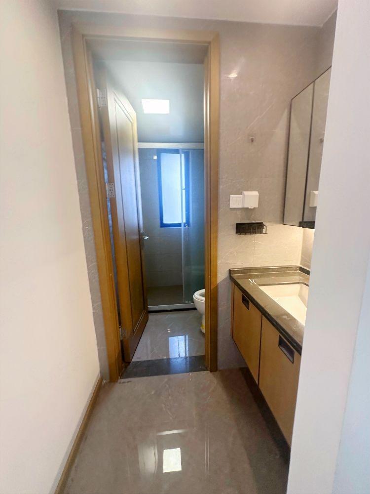 广州金科龙悦江山二手房房源图片