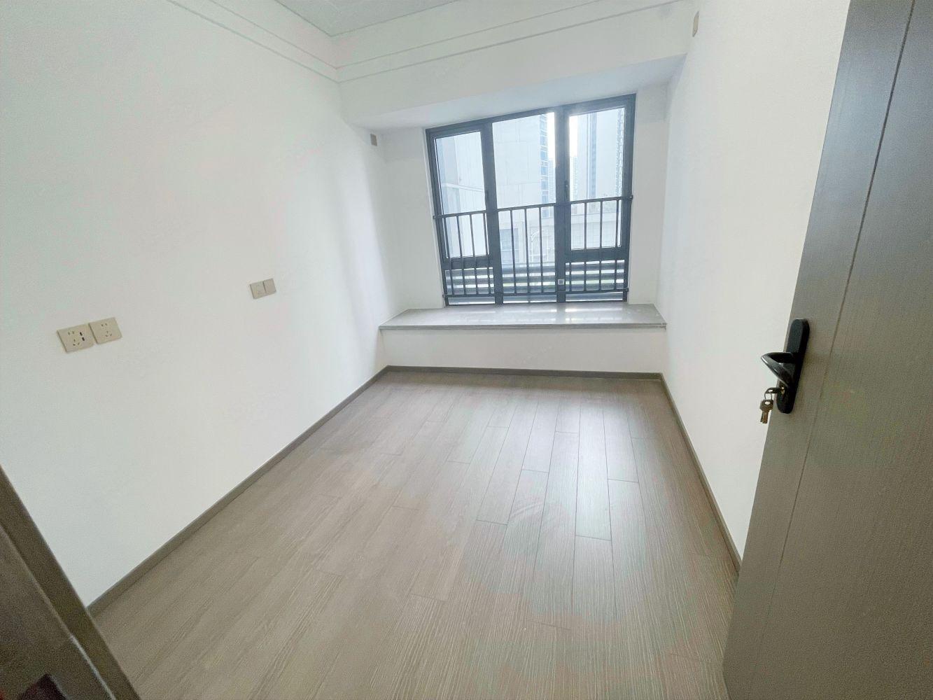 广州港龙·滨江公园二手房房源图片