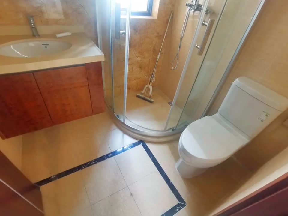 广州顺德保利中央公园二手房房源图片