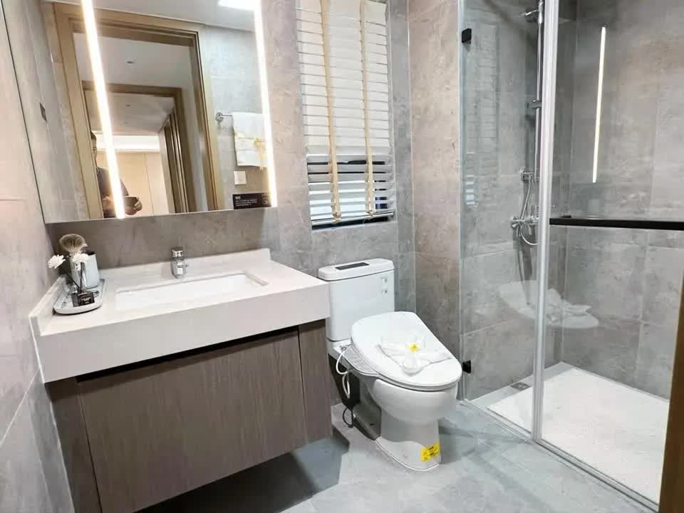 广州美的世茂滨江壹号二手房房源图片