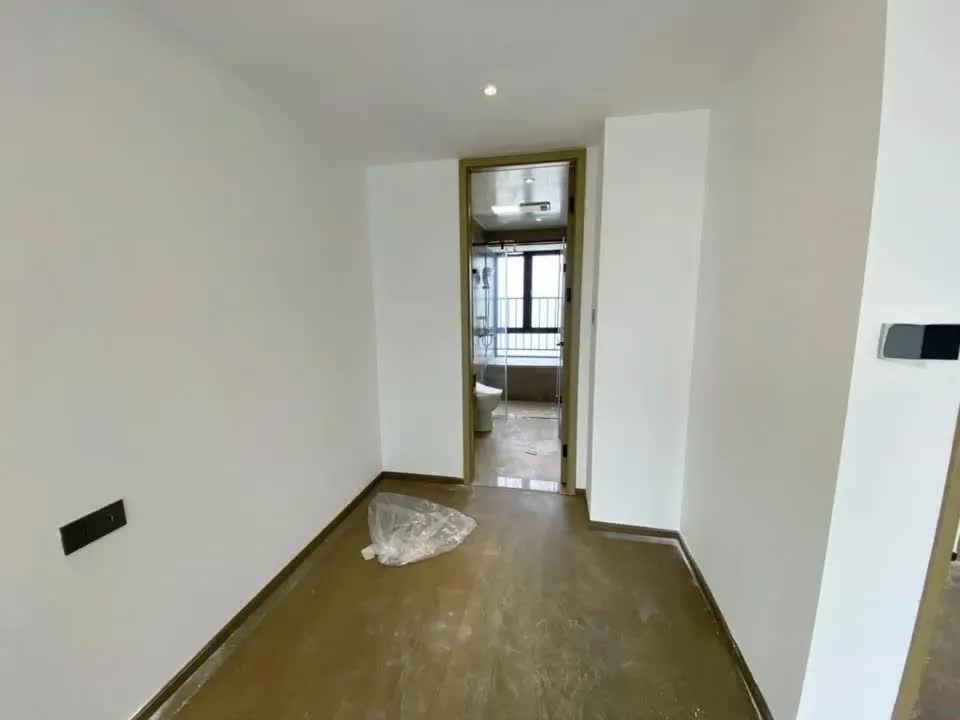 广州美的世茂滨江壹号二手房房源图片