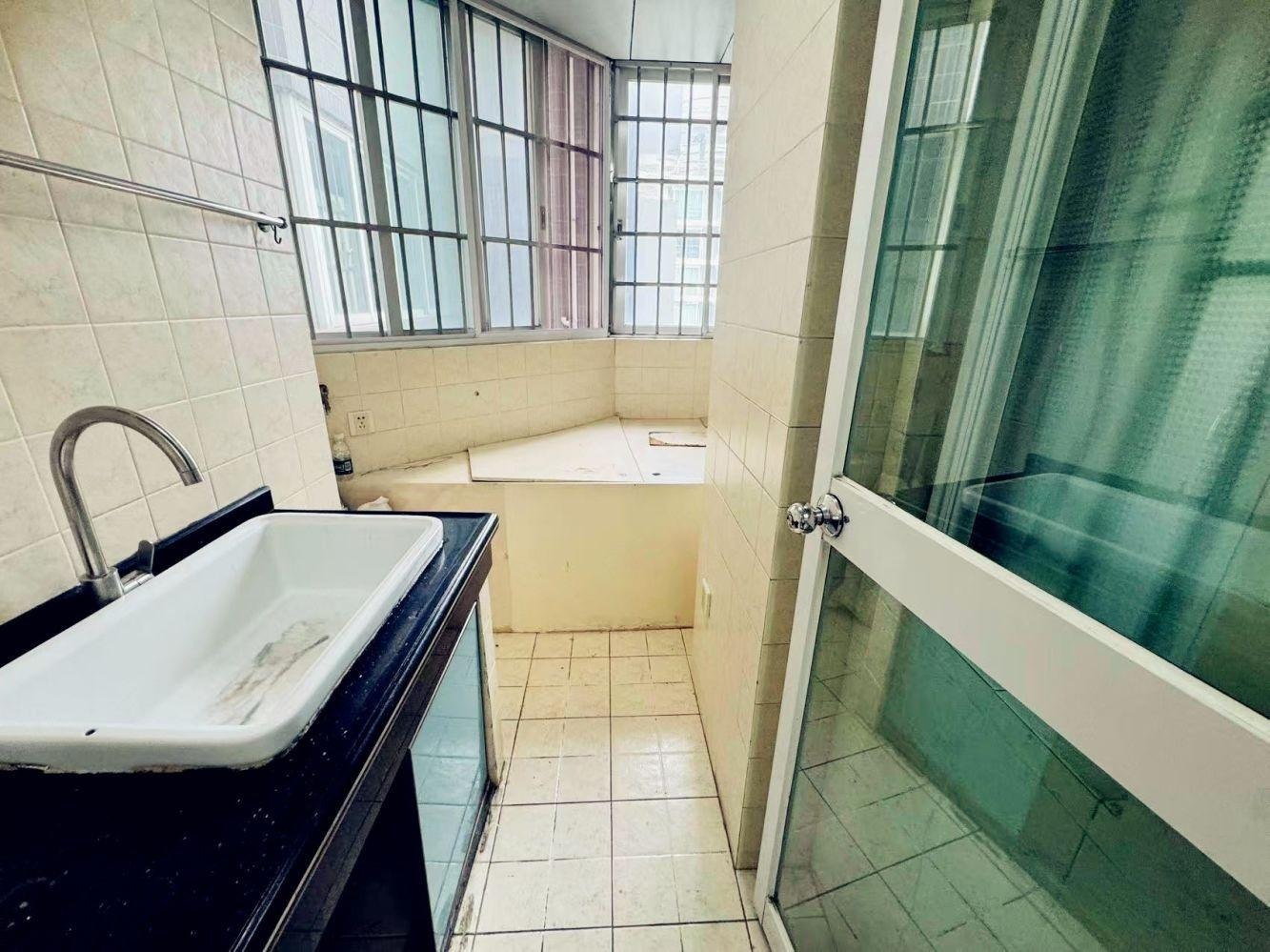 广州伊顿18二手房房源图片