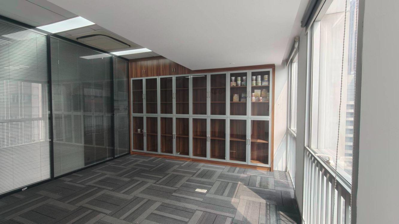 广州保利克洛维广场二手房房源图片