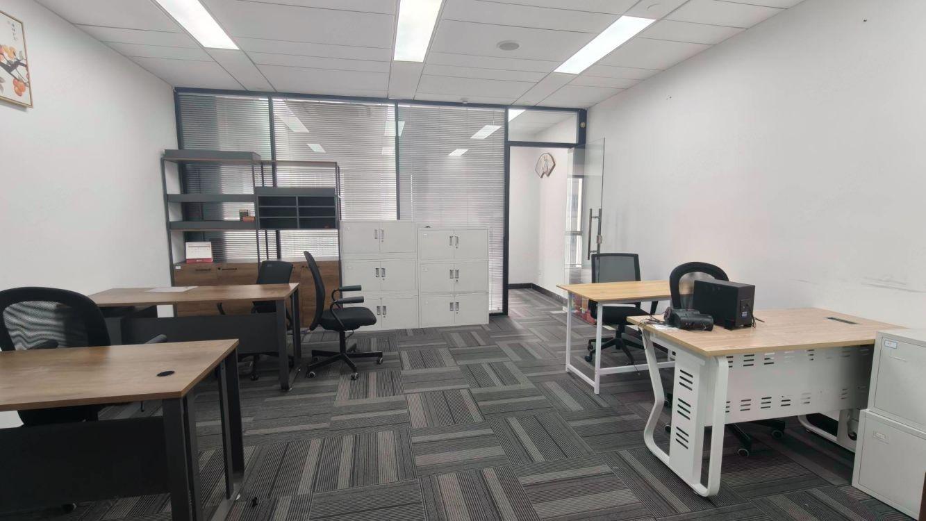 广州保利克洛维广场二手房房源图片