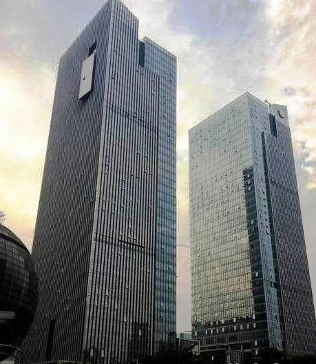 笋盘推荐富力盈通大厦豪华装修拎包入住近地铁