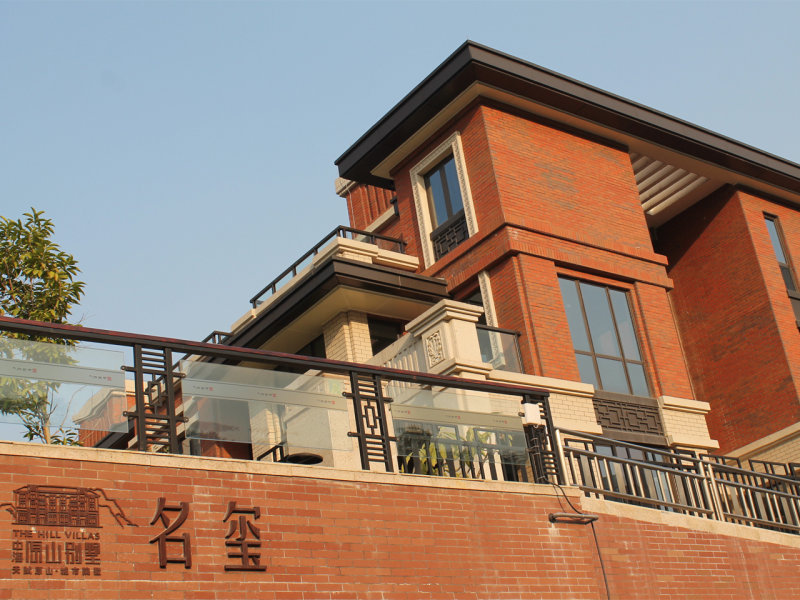 中海誉城 带主套大三房笋货推出 西南向中间楼层仅售235万